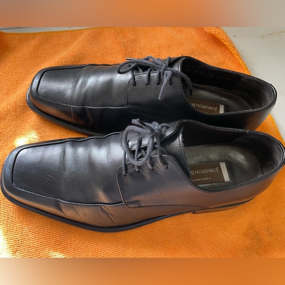 Pair of Mens Black Johnston and Murphy Size 9.5 Med Square Toe Oxfords - Picture 2 of 5